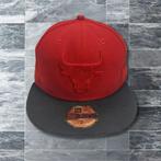Chigago Bulls Hat Full Red Dome Black Brim, Ophalen of Verzenden, New Era, Gedragen, Pet