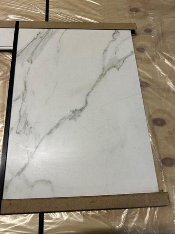 Neolith keukenblad Calacatta Silk beschikbaar voor biedingen