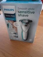 Nieuwe Philips Scheerapparaat - Sensitive, met Garantie!, Ophalen of Verzenden, Nieuw, Scheren en Epileren