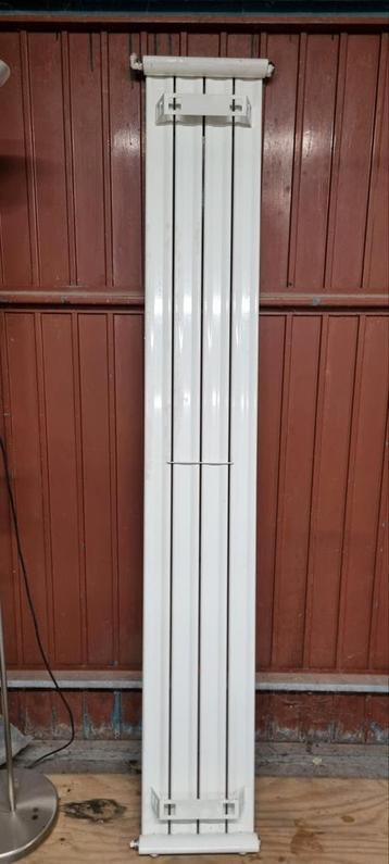 Witte Radiator - Gebruikt beschikbaar voor biedingen