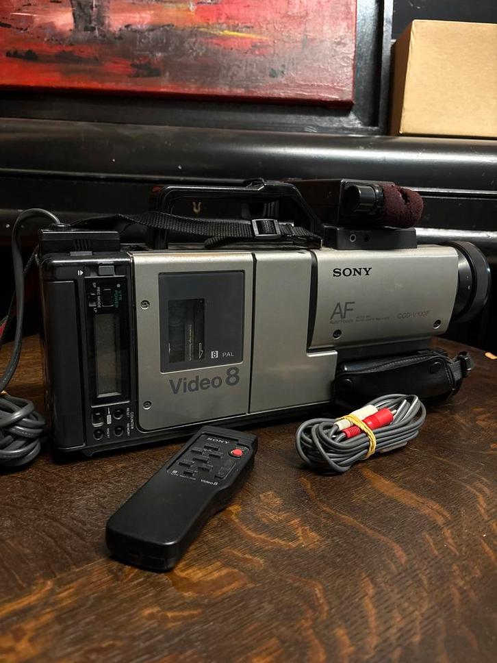 Sony CCD-V100E Video 8 Camcorder, Audio, Tv en Foto, Videocamera's Analoog, Camera, 8mm, Ophalen of Verzenden