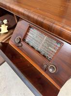 Grammofoon meubel - kast radio - radiogram - velvet action m, Ophalen of Verzenden