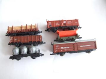 setje versvhillende goederen wagons 6x beschikbaar voor biedingen