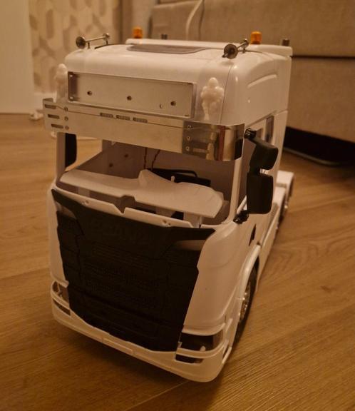 Tamiya scania, Hobby en Vrije tijd, Modelbouw | Auto's en Voertuigen, Zo goed als nieuw, Groter dan 1:32, Ophalen of Verzenden