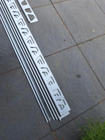 Tegel of stuc afwerkhoek aluminium  beschikbaar voor biedingen
