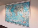 Wereldkaart in lijst L280xB195, Ophalen
