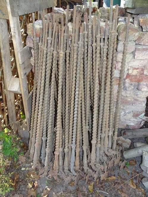 gietijzeren trapspijlen, Antiek en Kunst, Curiosa en Brocante, Ophalen
