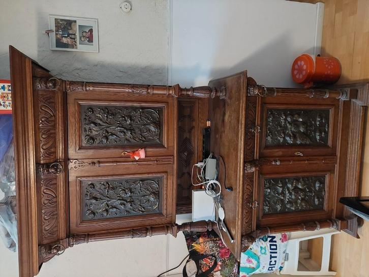 19e eeuws Mechellse kast, Antiek en Kunst, Antiek | Meubels | Kasten, Ophalen