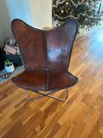 Vintage leren vlinderstoel izgst, Huis en Inrichting, Stoelen, Gebruikt, Bruin, Leer, Ophalen of Verzenden
