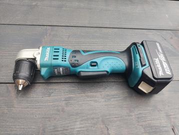 Makita BDA351 18V Haakse schroever met 3.0AH accu   beschikbaar voor biedingen