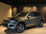 Volkswagen Touareg 3.0 V6 TDI | Led | Pano | Lucht.V | 4x4 |, Automaat, Beige, Bedrijf, Diesel