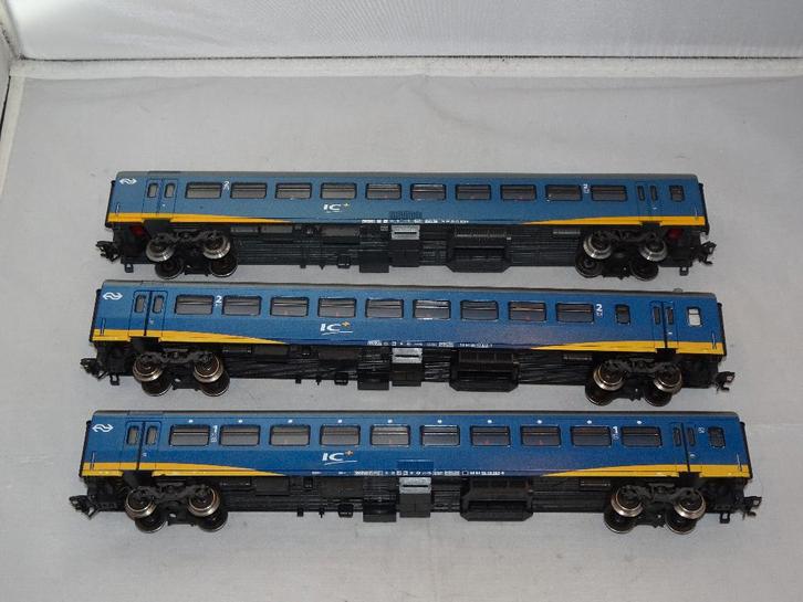 3 Marklin NS IC+ wagons 42641/42642/4264? als nieuw (#918), Hobby en Vrije tijd, Modeltreinen | H0, Zo goed als nieuw, Wagon, Wisselstroom