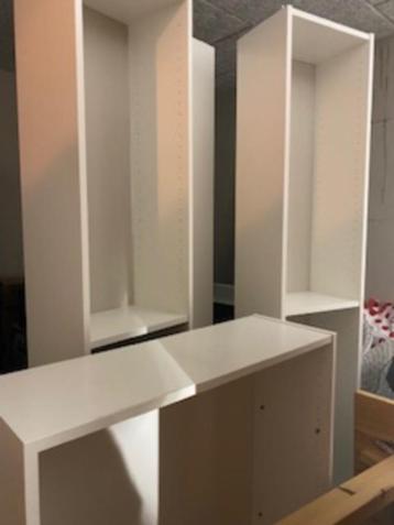 Billy boekenkasten, Ikea hoog en halfhoog, breed en smal beschikbaar voor biedingen