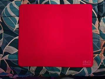 Lethal Gaming Gear Saturn Pro XL - XSoft beschikbaar voor biedingen