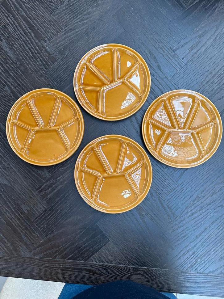 Gien Fondue/Gourmet Borden - Set van 4, Huis en Inrichting, Keuken | Servies, Zo goed als nieuw, Bord(en), Overige stijlen, Aardewerk
