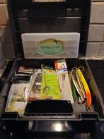 Zeevissen. Box vol met zeevisartikelen en Deep Sea fishing., Watersport en Boten, Ophalen of Verzenden, Nieuw, Overige typen