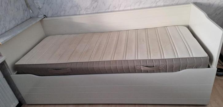 Bygland bedbank van Ikea, Huis en Inrichting, Slaapkamer | Bedden, Gebruikt, Tweepersoons, 160 cm, 200 cm, Hout, Wit, Ophalen