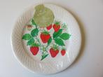 Hallmark wegwerp bordjes aardbeien, zomerkoninkjes, Ophalen of Verzenden, Nieuw, Versiering, Verjaardag