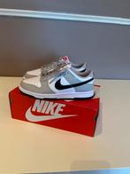 Nike Dunk Low, Beige, Nike, Nieuw, Ophalen of Verzenden