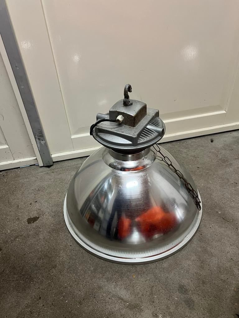 Industriële hanglamp Aluminium spiegel, dichte onderzijde, Huis en Inrichting, Lampen | Hanglampen, Ophalen of Verzenden, Gebruikt