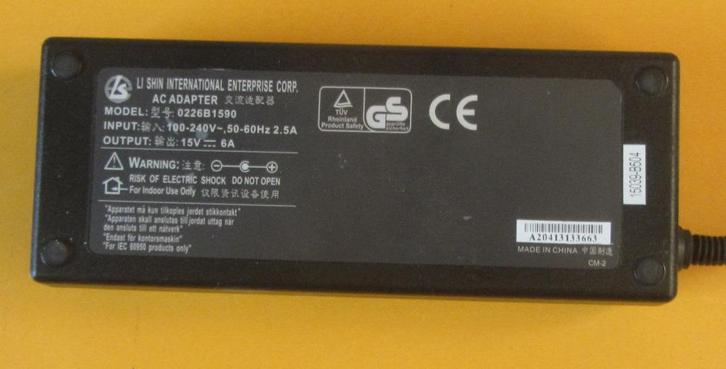 Oringinele LI SHIN  4 pin AC adapter – Model # 0226B1590, Hobby en Vrije tijd, Elektronica-componenten, Zo goed als nieuw, Ophalen of Verzenden