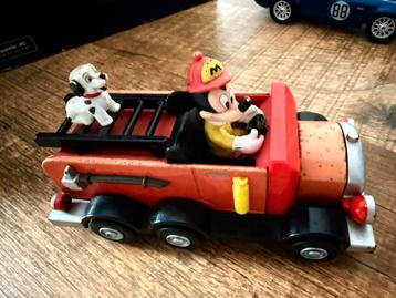 Fire truck Mickey Mouse Disney edition beschikbaar voor biedingen