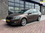 Skoda Octavia Combi 1.6 TDI Greentech Style Business | VOL |, Auto's, Gebruikt, 4 cilinders, Bruin, Origineel Nederlands