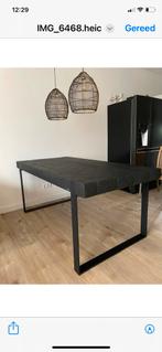 Massief houten tafel Kleur zwart, 100 tot 150 cm, 200 cm of meer, Ophalen of Verzenden, Zo goed als nieuw