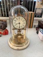 Klok mooie oude stolp klok pendule glazen stolp klok, Antiek en Kunst, Antiek | Klokken, Ophalen of Verzenden