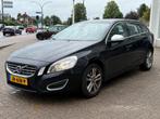 Volvo V60 2.0 D3 163PK Momentum Aut. Navi Pdc EXPORT!, Euro 5, Gebruikt, 1984 cc, 1600 kg