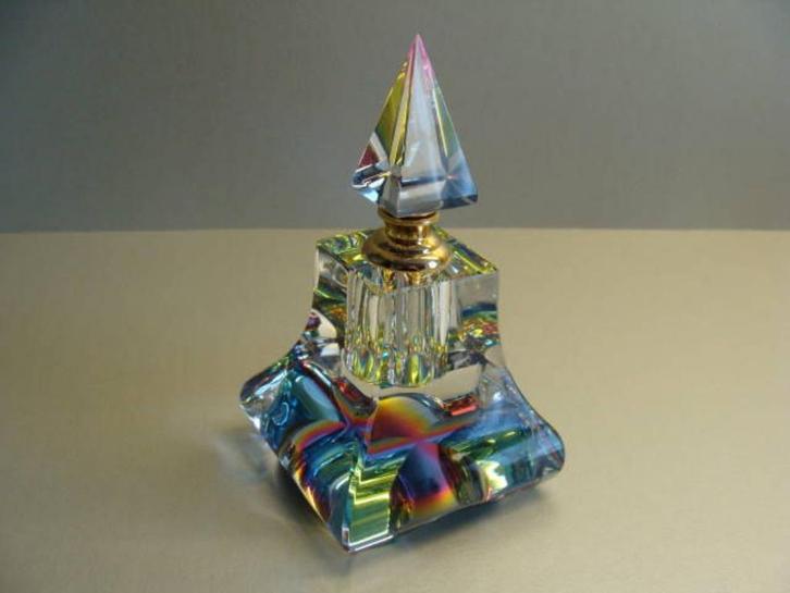 Parfumflesje kristal nr. 5, Sieraden, Tassen en Uiterlijk, Uiterlijk | Parfum, Nieuw, Ophalen of Verzenden