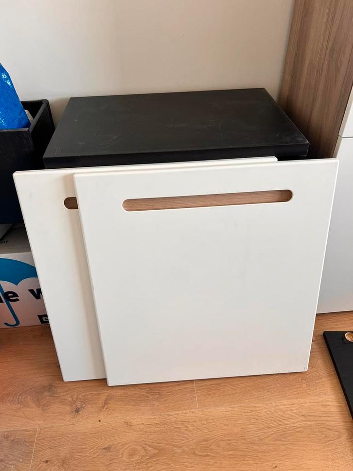 Twee witte besta deuren, Huis en Inrichting, Kasten | Wandmeubels, Minder dan 100 cm, Minder dan 150 cm, 25 tot 50 cm, Ophalen