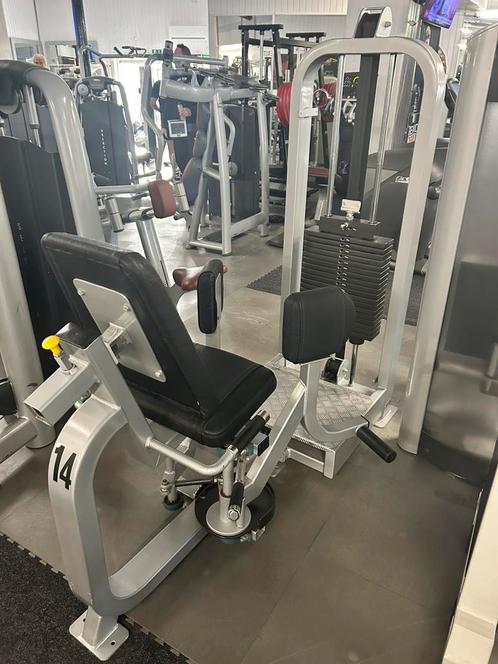 STAR TRAC ADDUCTOR BINNENKANT BOVENBENEN, Sport en Fitness, Fitnessmaterialen, Zo goed als nieuw, Overige typen, Ophalen of Verzenden