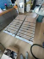 160 cm bed met elektrische verstelbare lattenbodem, Ophalen, Tweepersoons, Zo goed als nieuw, Bedbodem