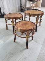Set van 3 Vintage Gebrand Rotan Bijzet Tafeltjes Ca.1950, Ophalen of Verzenden, Zo goed als nieuw, Hout