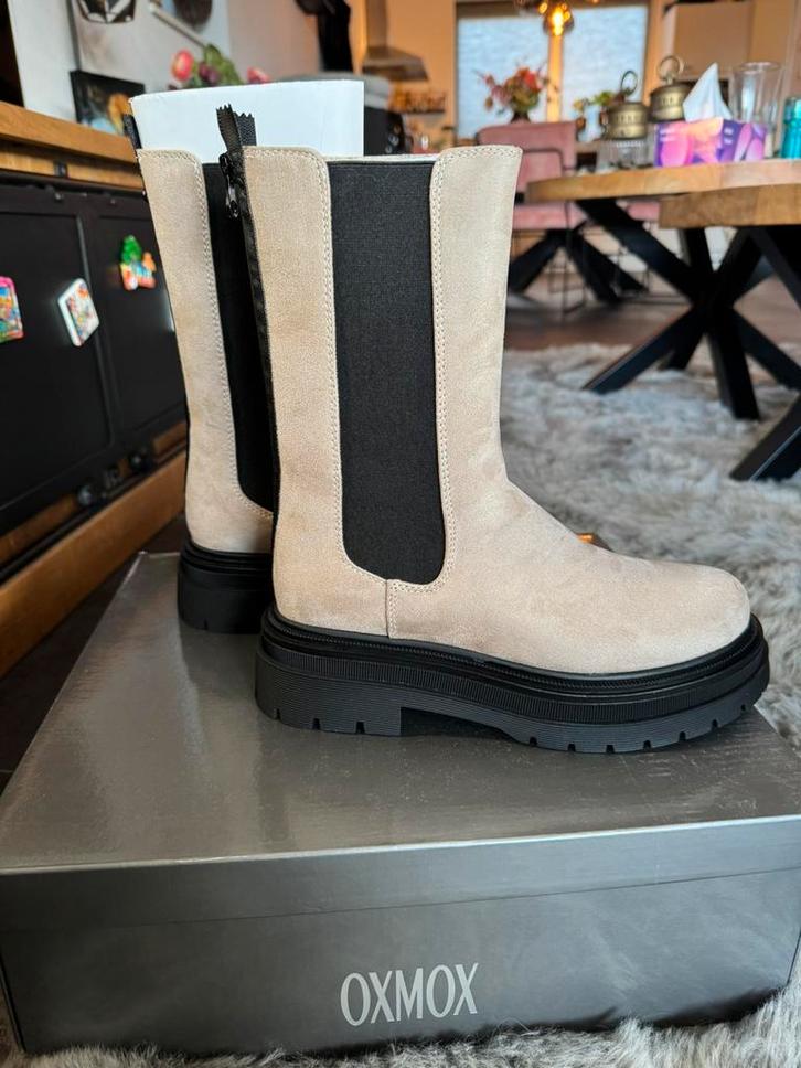 Mooie nieuwe oxmox laarzen, Kleding | Dames, Schoenen, Nieuw, Hoge laarzen, Beige, Ophalen