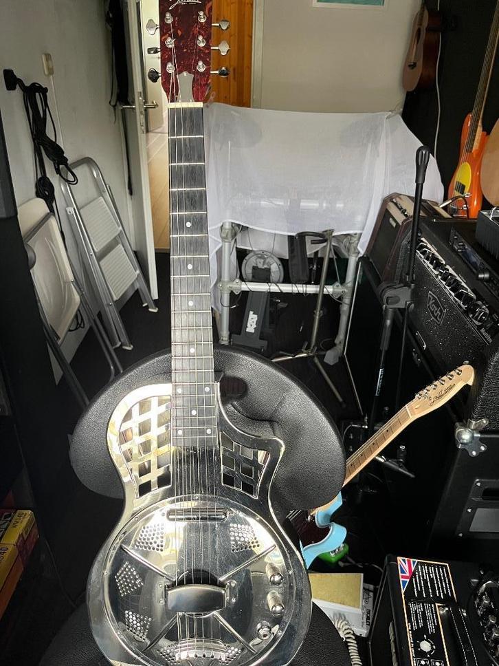 Johnson Single Cone Resonator JR-994E, Muziek en Instrumenten, Snaarinstrumenten | Gitaren | Akoestisch, Gebruikt, Resonator- of Dobrogitaar