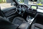 BMW 3-serie 318i M Sport Automaat I 19 Inch I Led I Sportsto, Auto's, BMW, Automaat, Euro 6, Alcantara, Origineel Nederlands