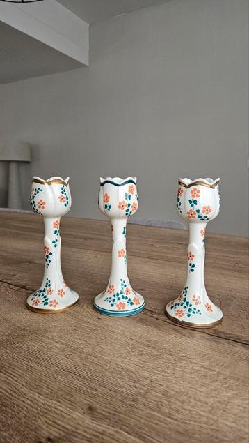 Polychroom tulpen kaarsen standaard 18cm beschikbaar voor biedingen