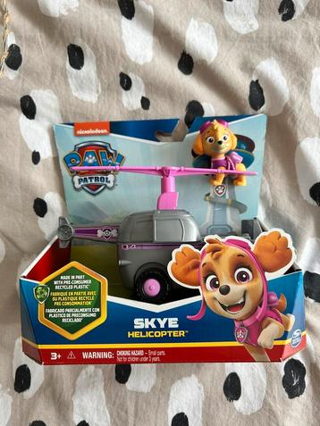 Sky figuur Paw Patrol met helicopter beschikbaar voor biedingen