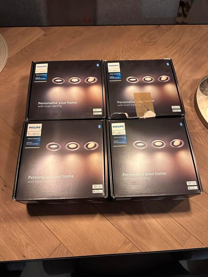 Nieuw -Philips Hue Milliskin White Ambiance Alu -nog 2 dozen, Huis en Inrichting, Lampen | Losse lampen, Nieuw, Led-lamp, Minder dan 30 watt