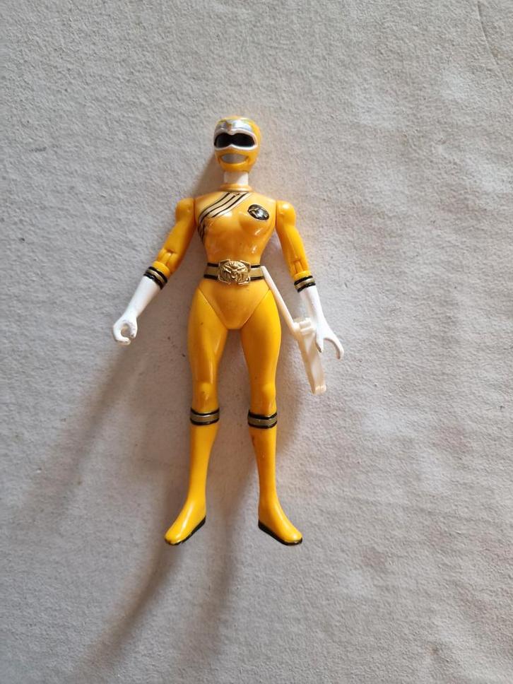 Vintage 2001 bandai power Rangers Wild Force Yellow Ranger, Kinderen en Baby's, Speelgoed | Actiefiguren, Zo goed als nieuw, Ophalen of Verzenden