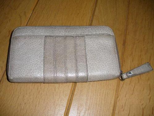Portemonnee beige, Sieraden, Tassen en Uiterlijk, Portemonnees, Zo goed als nieuw, Beige, Ophalen of Verzenden