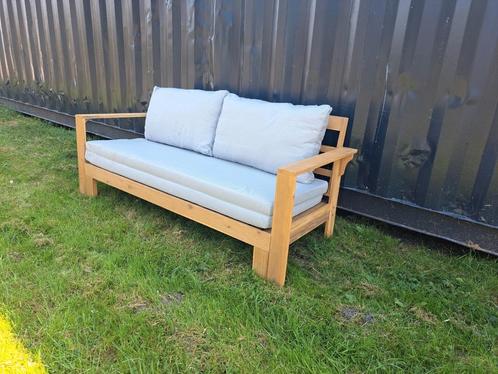 NIEUW IN DOOS DAYBED UITSCHUIFBARE TUINBANKEN, Tuin en Terras, Tuinbanken, Zo goed als nieuw, Hout, Ophalen of Verzenden