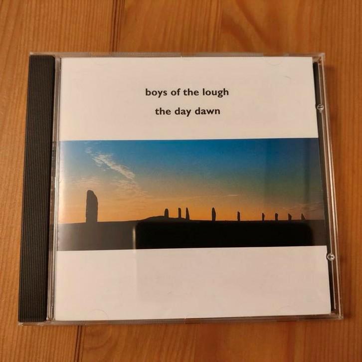 CD Boys of the Lough - The Day Dawn, Cd's en Dvd's, Cd's | Wereldmuziek, Zo goed als nieuw, Europees, Ophalen of Verzenden