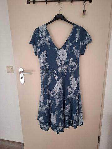 Linnen zomerjurk M/L beschikbaar voor biedingen