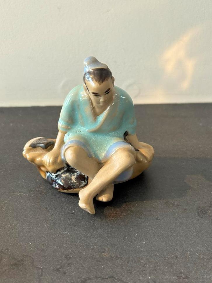 Shiwan Mudman Beeldje - Chinees Aardewerk, Antiek en Kunst, Kunst | Beelden en Houtsnijwerken, Ophalen of Verzenden