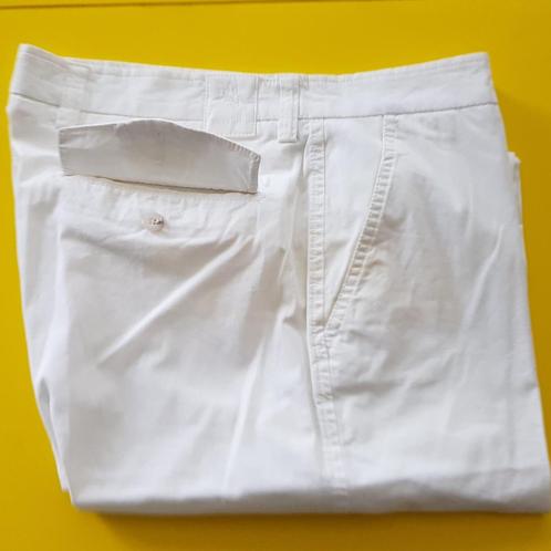 Gardeur  Pantalon met mooie witte kleur maat 52, Kleding | Heren, Broeken en Pantalons, Nieuw, Maat 52/54 (L), Wit, Verzenden