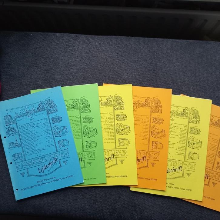 Radiohistorisch tijdschrift 1990 en 1991, 5 stuks NVHR, Boeken, Tijdschriften en Kranten, Gelezen, Overige typen, Ophalen of Verzenden