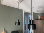 Twee zwarte hanglampen met plafondbalk, Ophalen, Zo goed als nieuw, Minder dan 50 cm